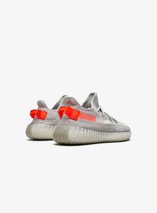 Adidas Yeezy Boost 350 V2 Tail Light - HubResell.com - Streetwear e Sneakers Limitate