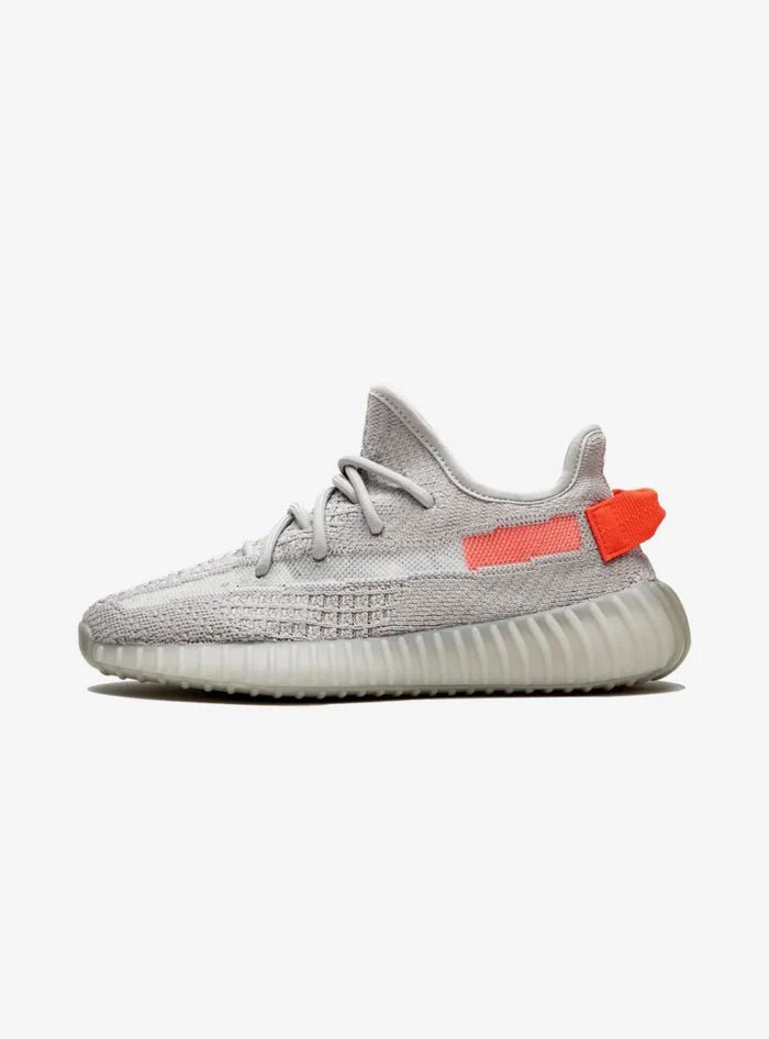 Adidas Yeezy Boost 350 V2 Tail Light - HubResell.com - Streetwear e Sneakers Limitate