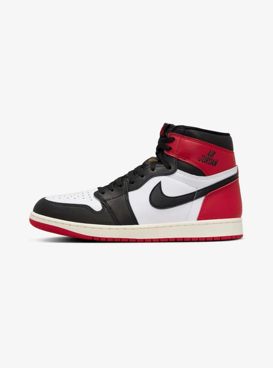 Air Jordan 1 Retro High OG "Black Toe"