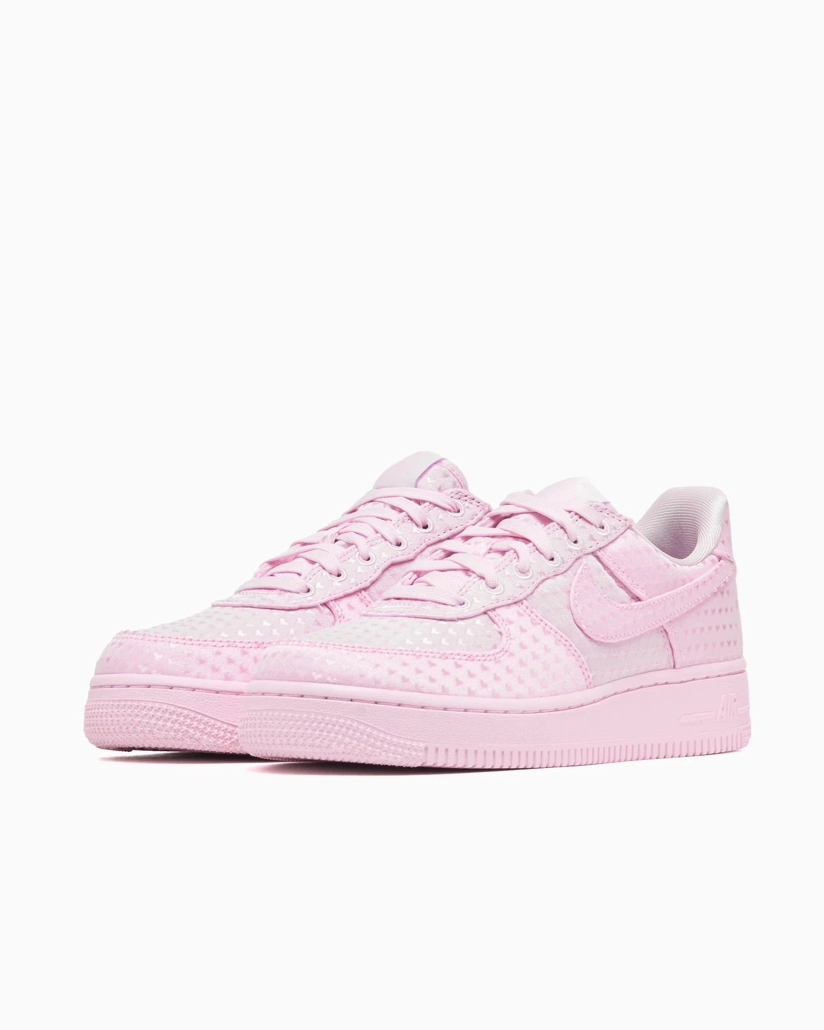 Nike Air Force 1 Low Valentine's Day 2026 - HubResell