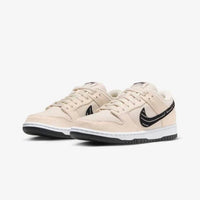 Nike SB Dunk Low ALBINO & PRETO - HubResell