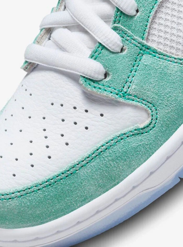 Nike SB Dunk Low April Skateboards - HubResell