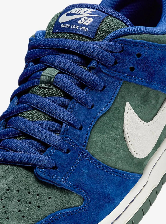 Nike SB Dunk Low Pro Deep Royal Blue