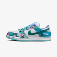Nike SB Dunk Low x Futura Laboratories