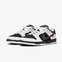 Nike SB Dunk Low TIGHTBOOTH