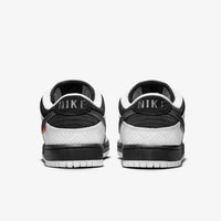 Nike SB Dunk Low TIGHTBOOTH